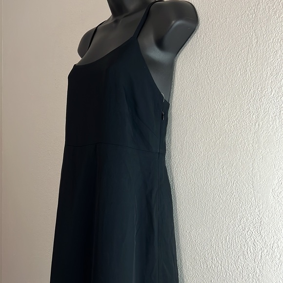 Women’s Everlane The Japanese GoWeave Cross-Back Slip Dress Black - Picture 7 of 15
